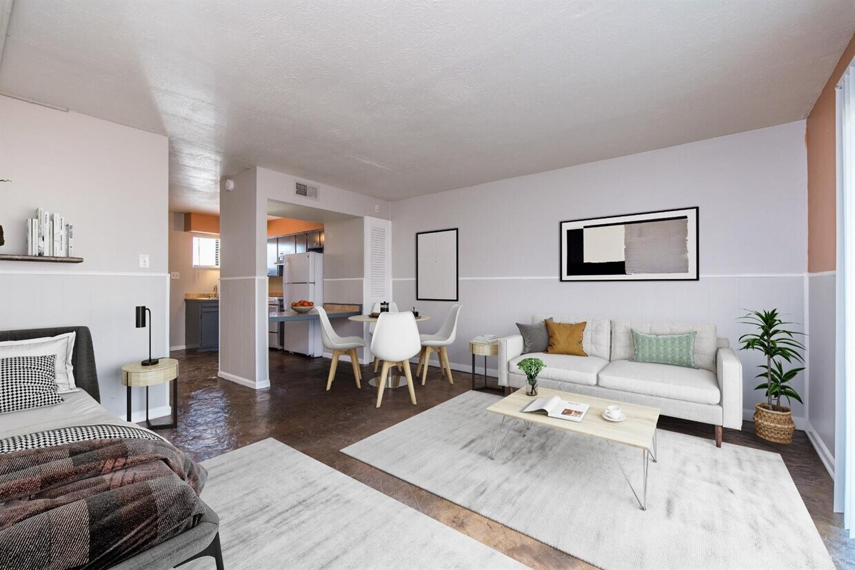 Foto principal - 568 N Broadway
