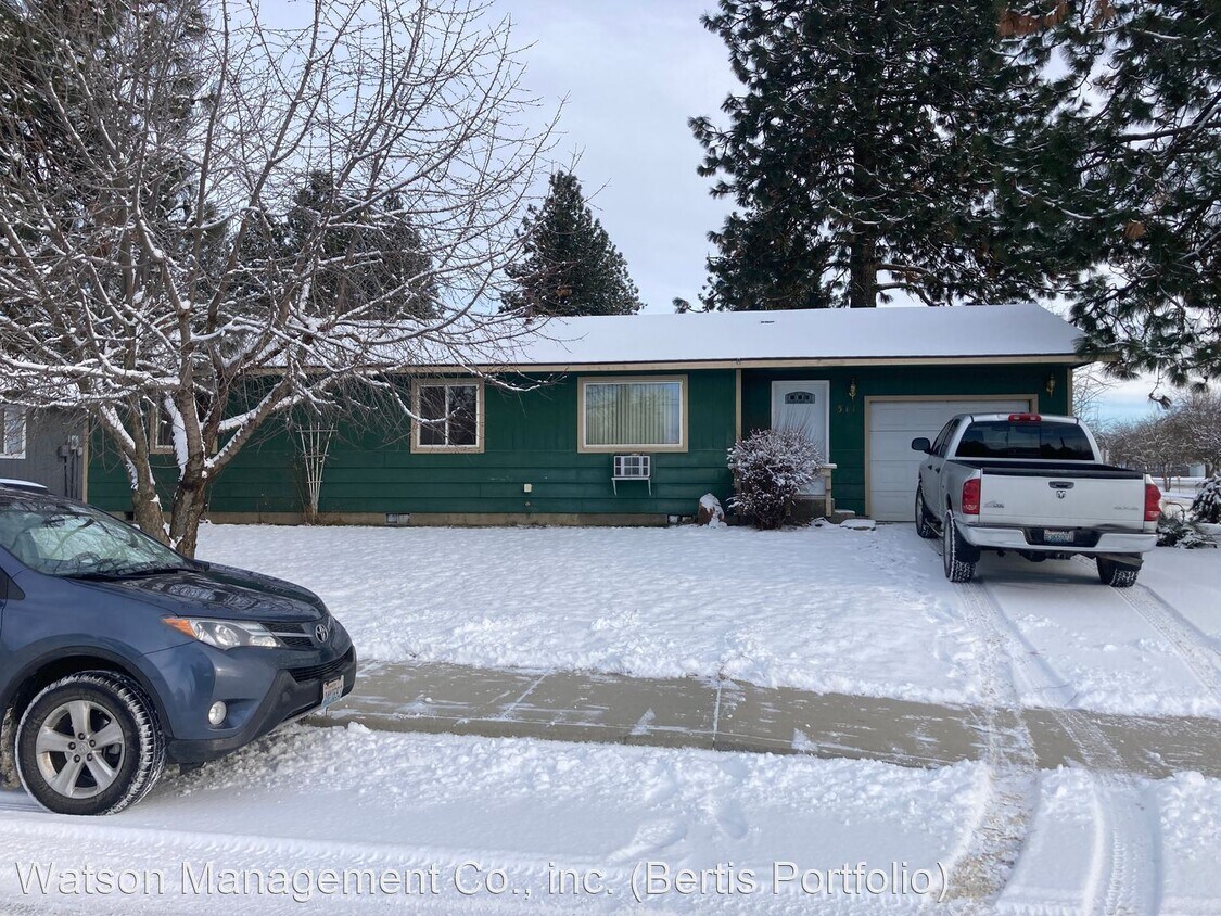 Foto principal - 4 br, 2 bath House - 311 S Forest Ave