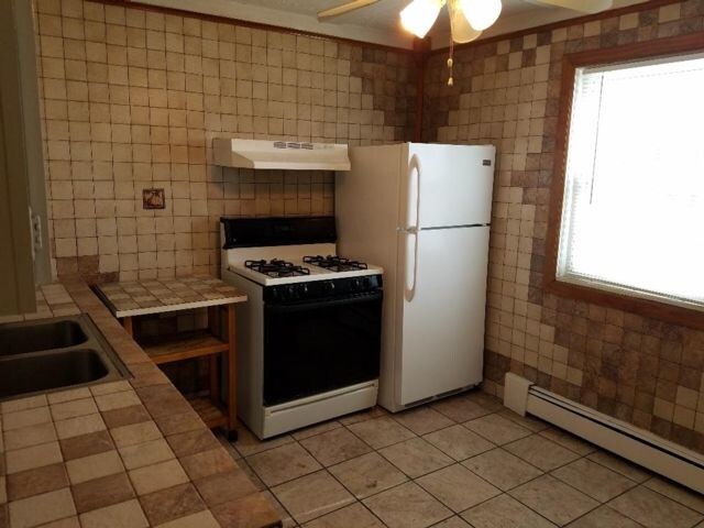 Primary Photo - 151-71-151-22 22nd Ave