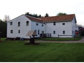 Foto principal - 1220 Tracy Creek Rd