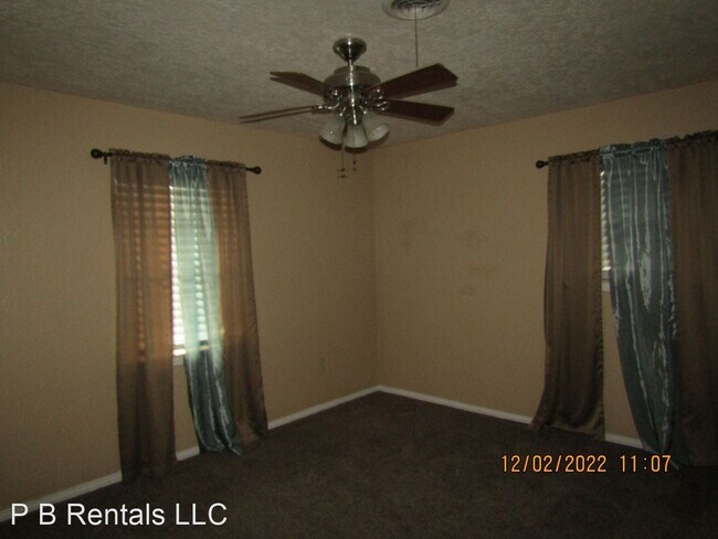 Building Photo - 3 br, 2 bath House - 80 SW 45th Street