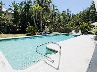 Foto del edificio - 2480 Cardinal Ln