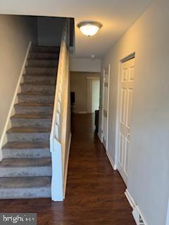 Building Photo - 1807 Lowland Way