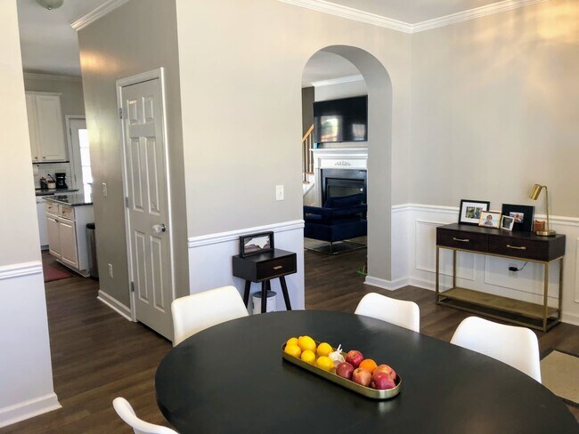 Foto del edificio - 1409 Crimson Creek Dr