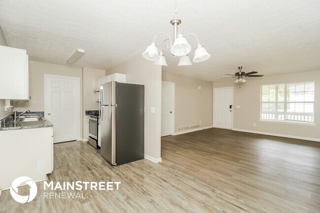 Foto del edificio - 221 Beechwood Ln