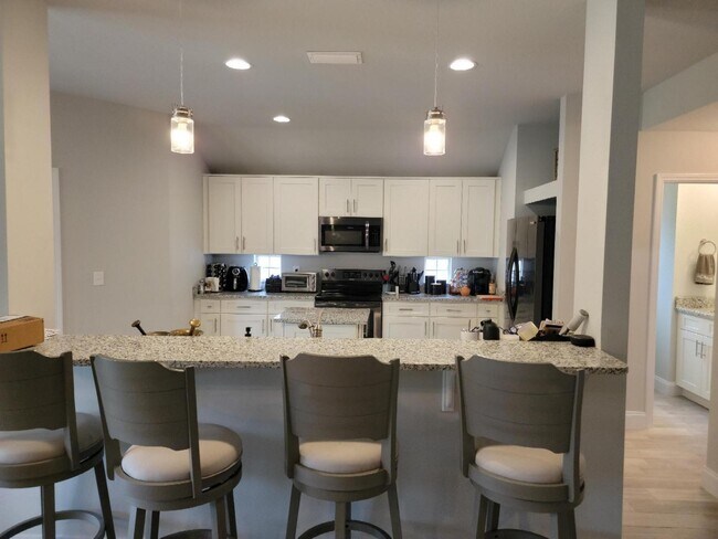 Building Photo - 4728 Chanson Crossing