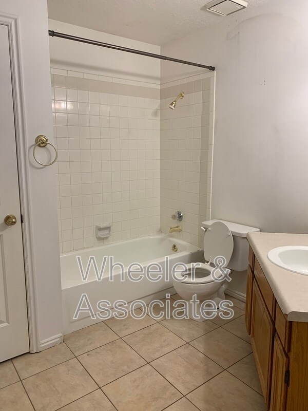 Foto del edificio - 1315 Brooke Ln