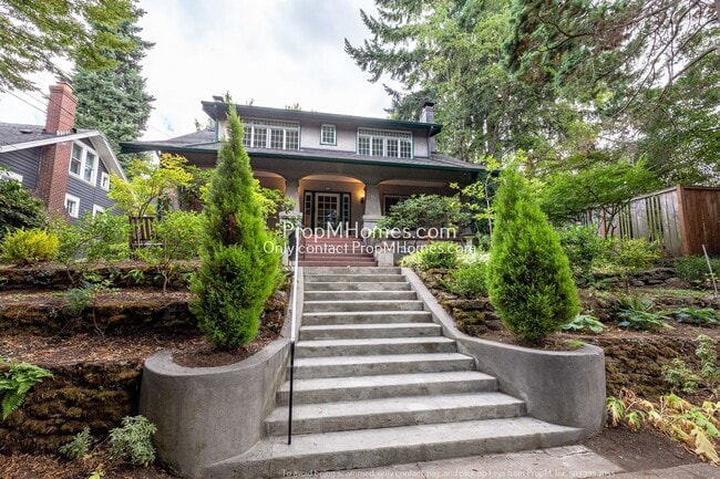 Cozy Three-Bedroom Duplex in Historic Irvi... - Cozy Three-Bedroom Duplex in Historic Irvi... Townhome