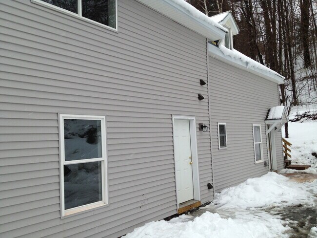 Foto del edificio - 2003 Main St