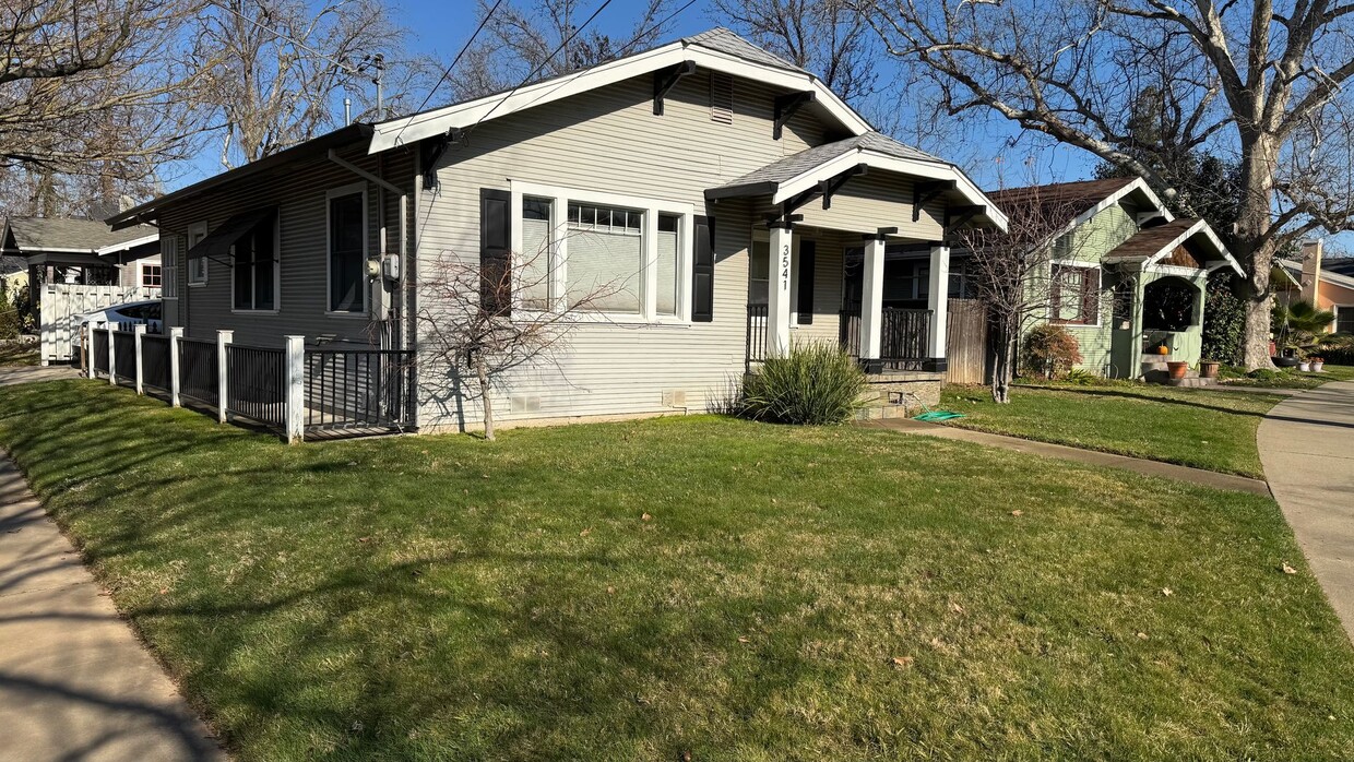 Primary Photo - Beautiful Single-Family Home in East Sacra...