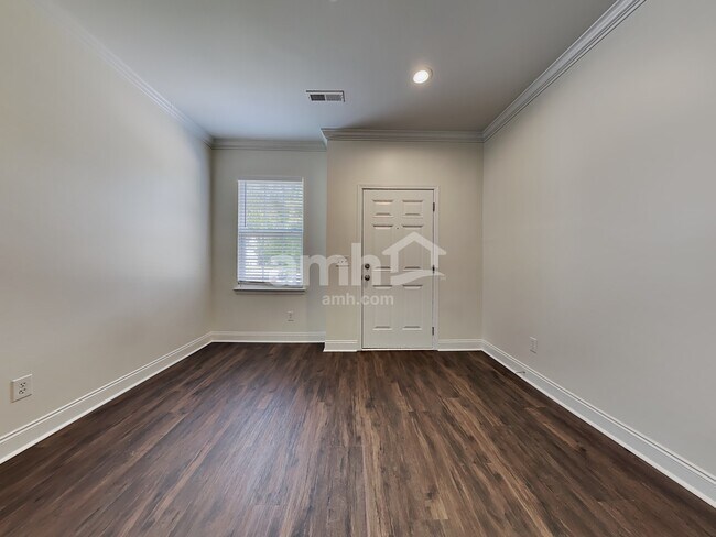 Building Photo - 101 Kimberton Avenue