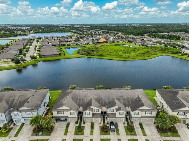 Foto del edificio - 9160 Hillcroft Dr