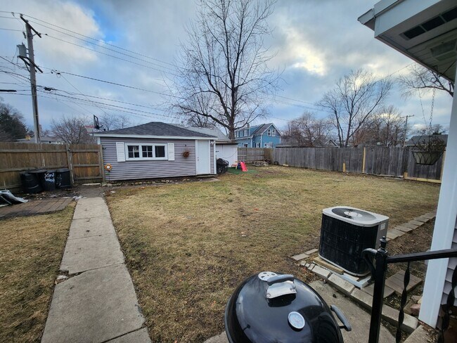 Foto del edificio - 6901 W 96th St