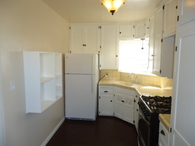 Foto del edificio - 3 Bed - 2 Bath Craftsman Home in the desir...