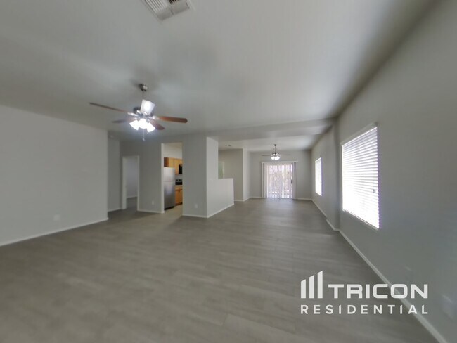 Foto del edificio - 792 E Horizon Heights Dr