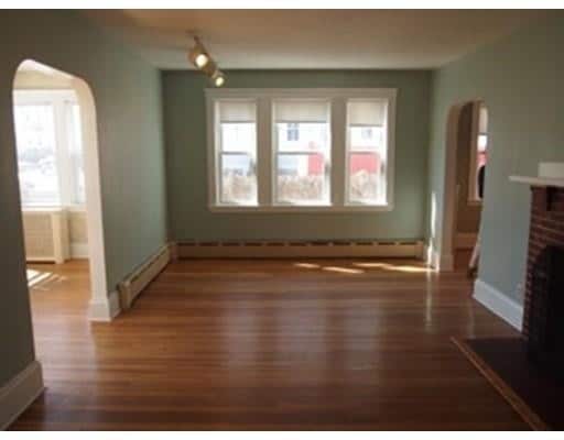 Building Photo - 76 Lynde Ave