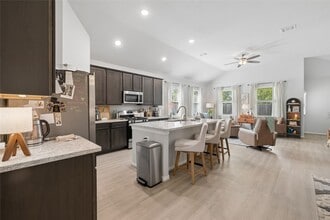 Building Photo - 4419 Bay Vista Dr