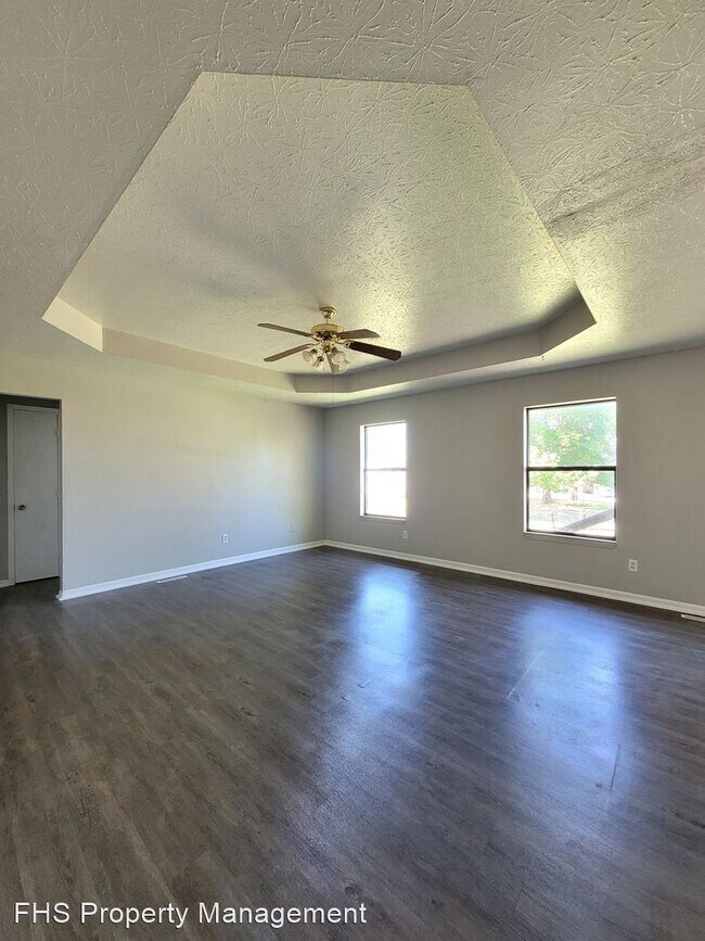 Building Photo - 2 br, 2 bath House - 3043 W Greenwood