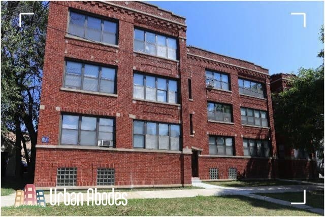 Building Photo - 3816 N Drake Ave