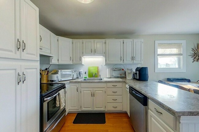 Foto del edificio - 46 Allston Ave