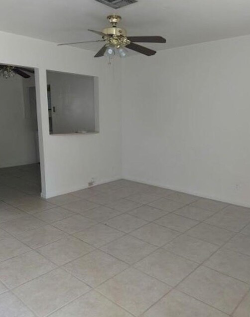 Foto del edificio - 408 NE 12th Ave