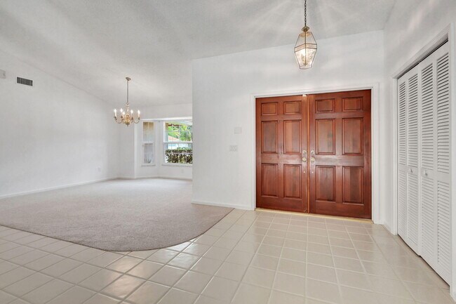 Foto del edificio - 1819 Staimford Cir