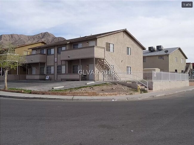 Building Photo - 6927 Appleton Dr