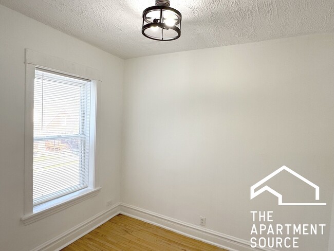 Building Photo - 1741 N Central Park Ave