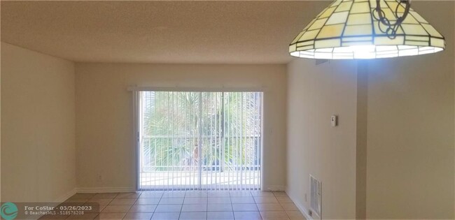 Foto del edificio - 616 NW 13th St