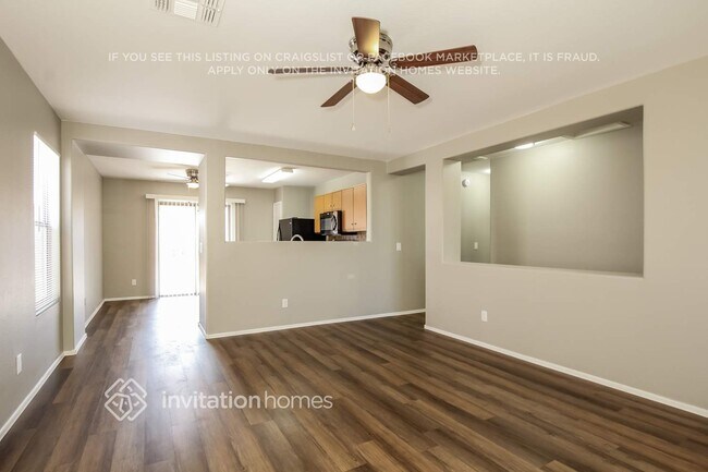 Foto del edificio - 11765 W Dahlia Dr