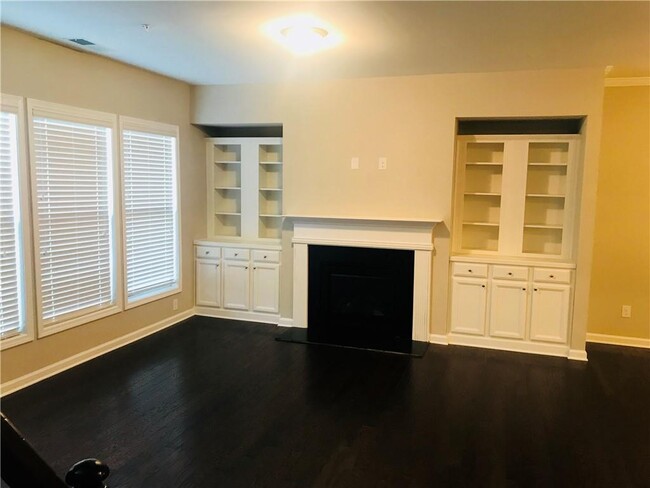 Building Photo - 1240 Fischer Trace