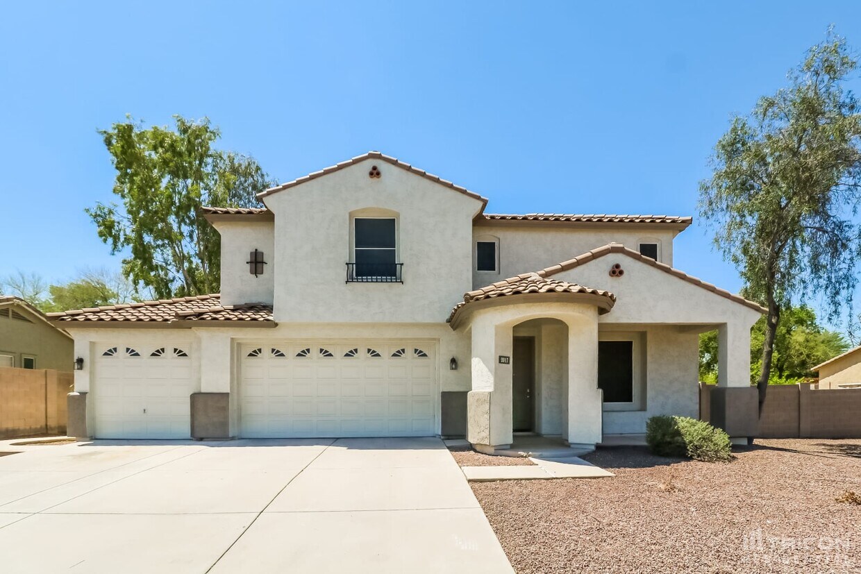 Primary Photo - 2017 W Carter Road Phoenix AZ