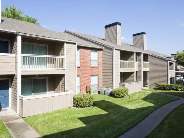 Foto del edificio - 9940 Richmond Ave.