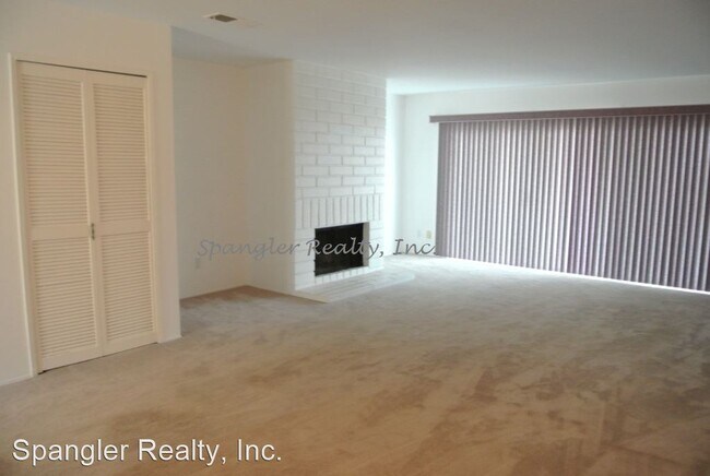 Building Photo - 2 br, 2.5 bath House - 6711 Clover Court