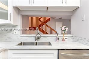 Foto del edificio - 3 br, 2.5 bath Townhome - 10978 Mainsail Dr