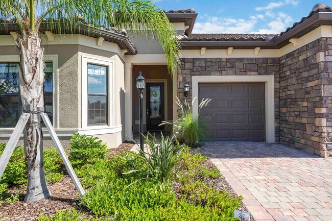 Building Photo - 18009 Northwood Pl