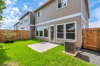 Building Photo - 1417 Northern Brewer Trl