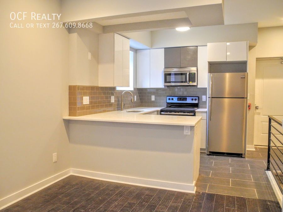 Foto principal - 17 S 44th St