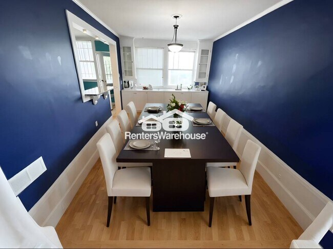 Foto del edificio - 406 E 43rd St