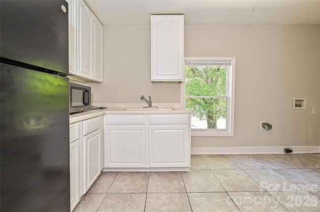 Building Photo - 708 S Hayne St
