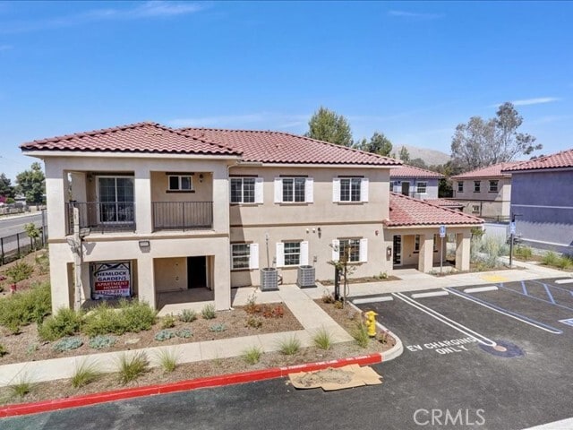23782 Hemlock Ave Unit 6  
