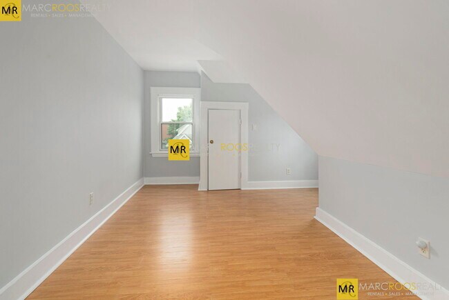Foto del edificio - 13 Mansfield St
