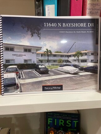 Building Photo - 11630-11640 N Bayshore Dr