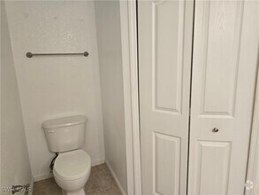 Building Photo - 12940 Positano Cir