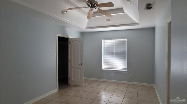 Foto del edificio - 2204 N Dahlia St