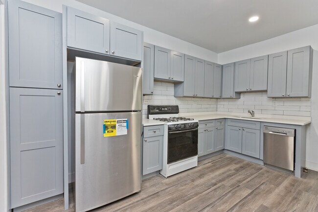 Foto del edificio - 1317 W Albion Ave