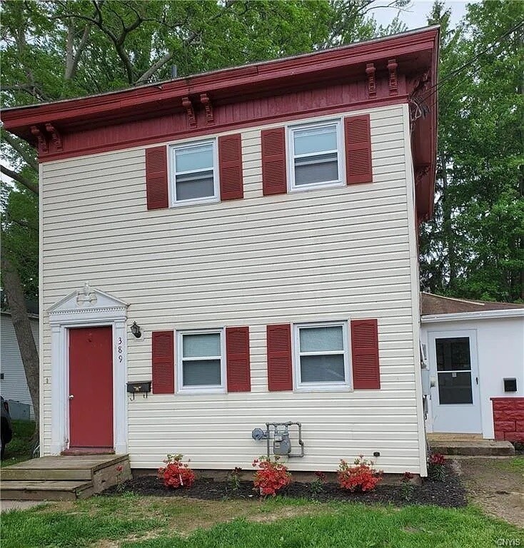 Foto principal - 389 Main St