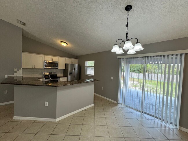 Building Photo - BEAUTIFUL 3 Bedroom, 2 Bathroom Home in Or...