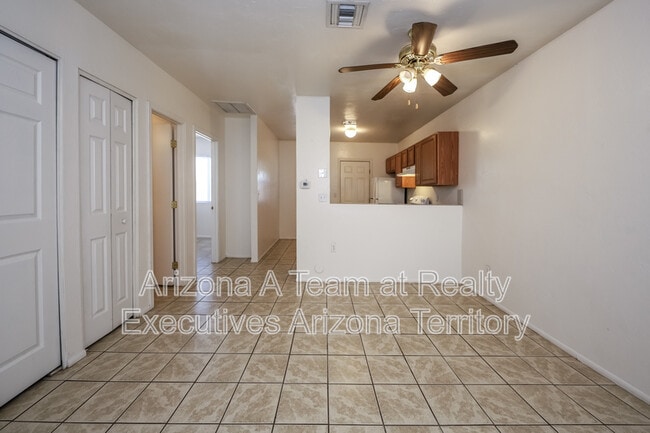Photo - 2635 N Fontana Ave Apartment