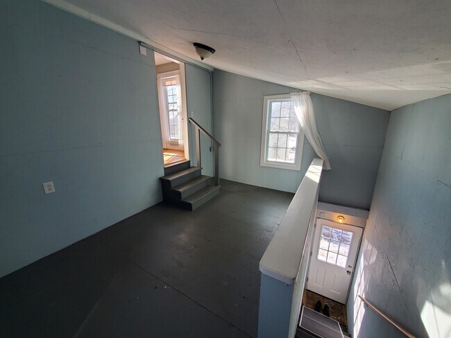 Building Photo - 91 1st St